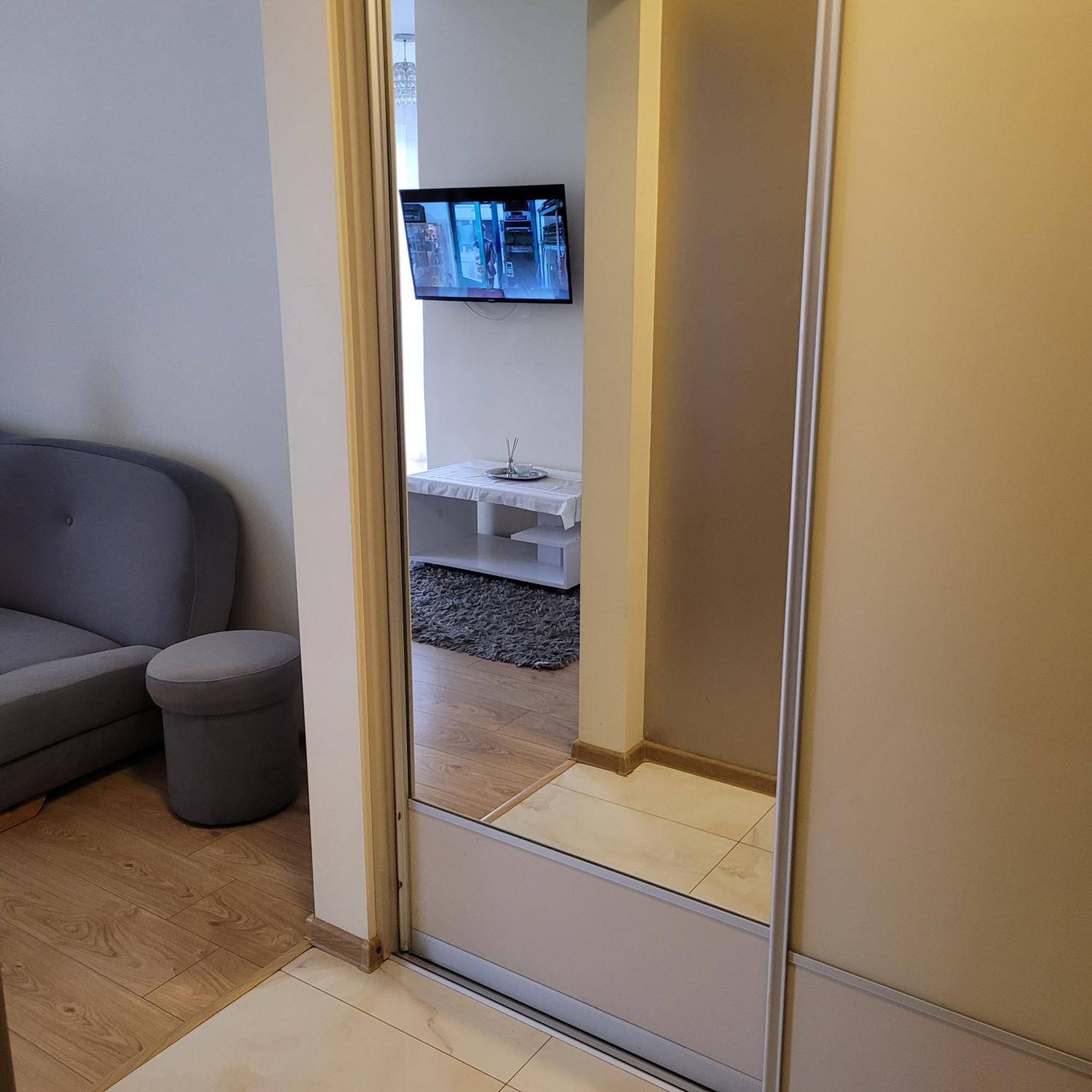 Oskar Apartament Centrum Pkp Mińsk Mazowiecki Eksteriør billede