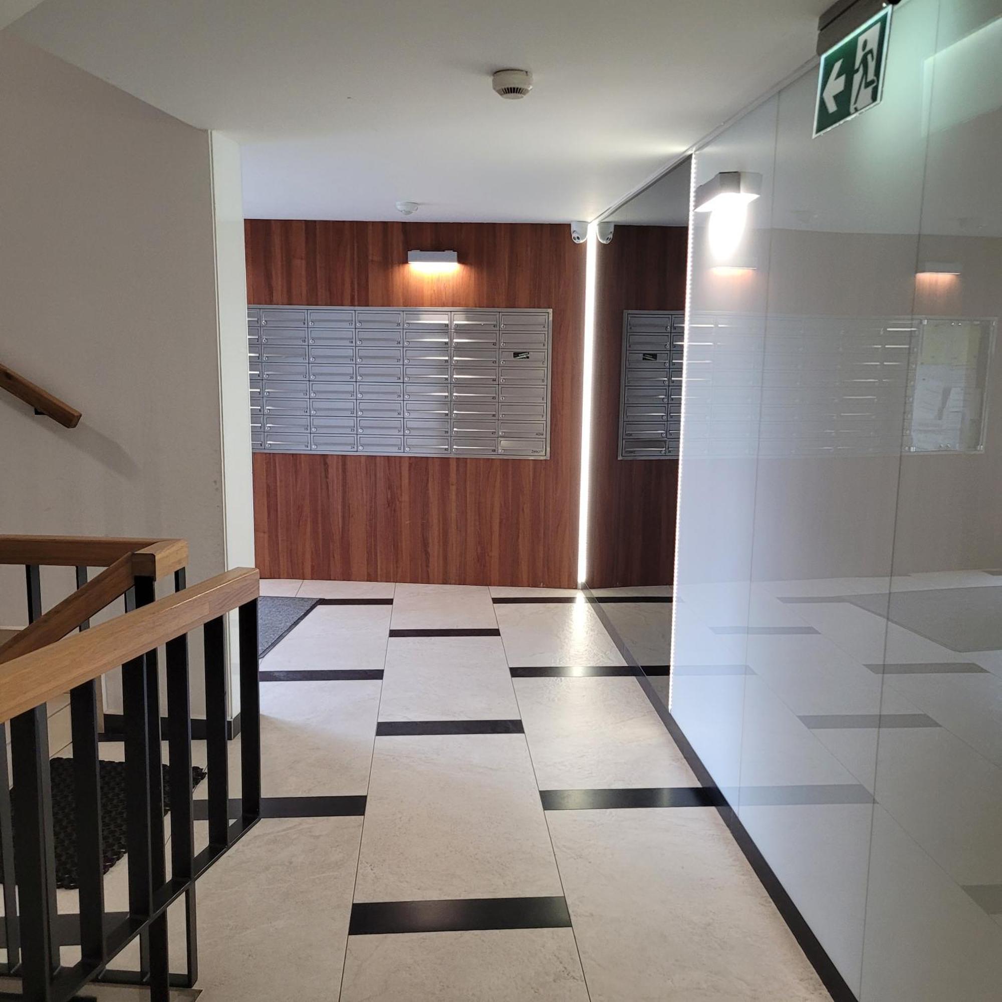 Oskar Apartament Centrum Pkp Mińsk Mazowiecki Eksteriør billede