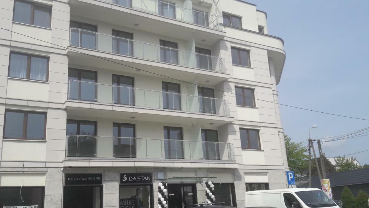 Oskar Apartament Centrum Pkp Mińsk Mazowiecki Eksteriør billede