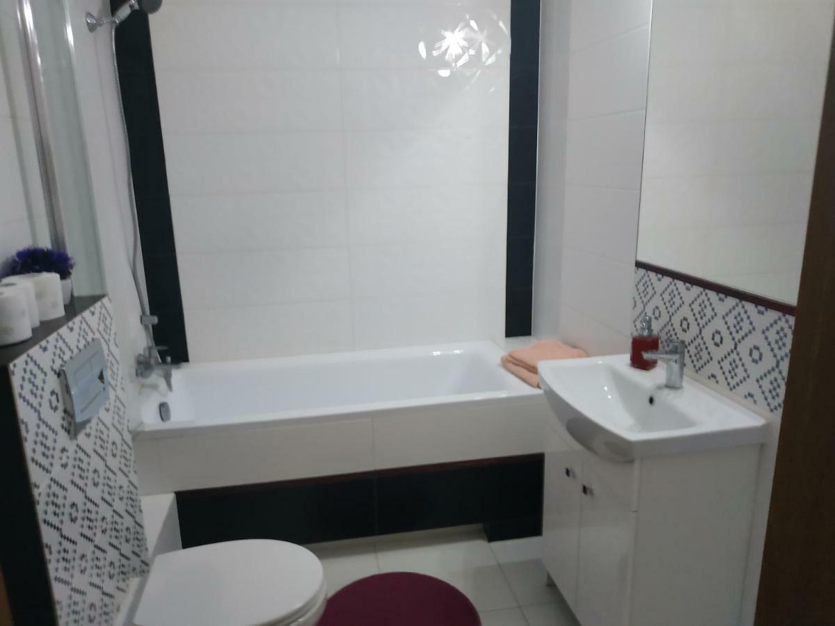 Oskar Apartament Centrum Pkp Mińsk Mazowiecki Eksteriør billede