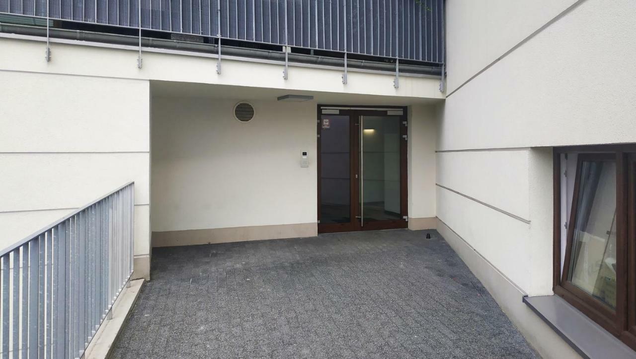 Oskar Apartament Centrum Pkp Mińsk Mazowiecki Eksteriør billede